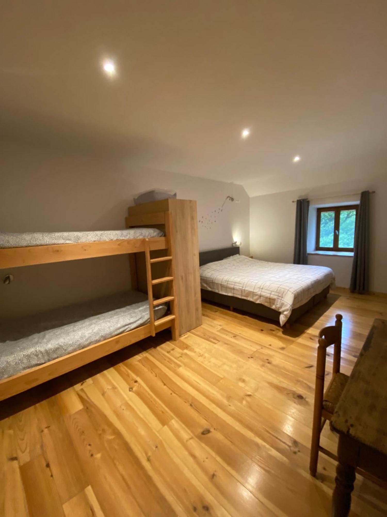 Bed and Breakfast Veyrinas 43 Сент-Рьекс-ла-Перш Экстерьер фото